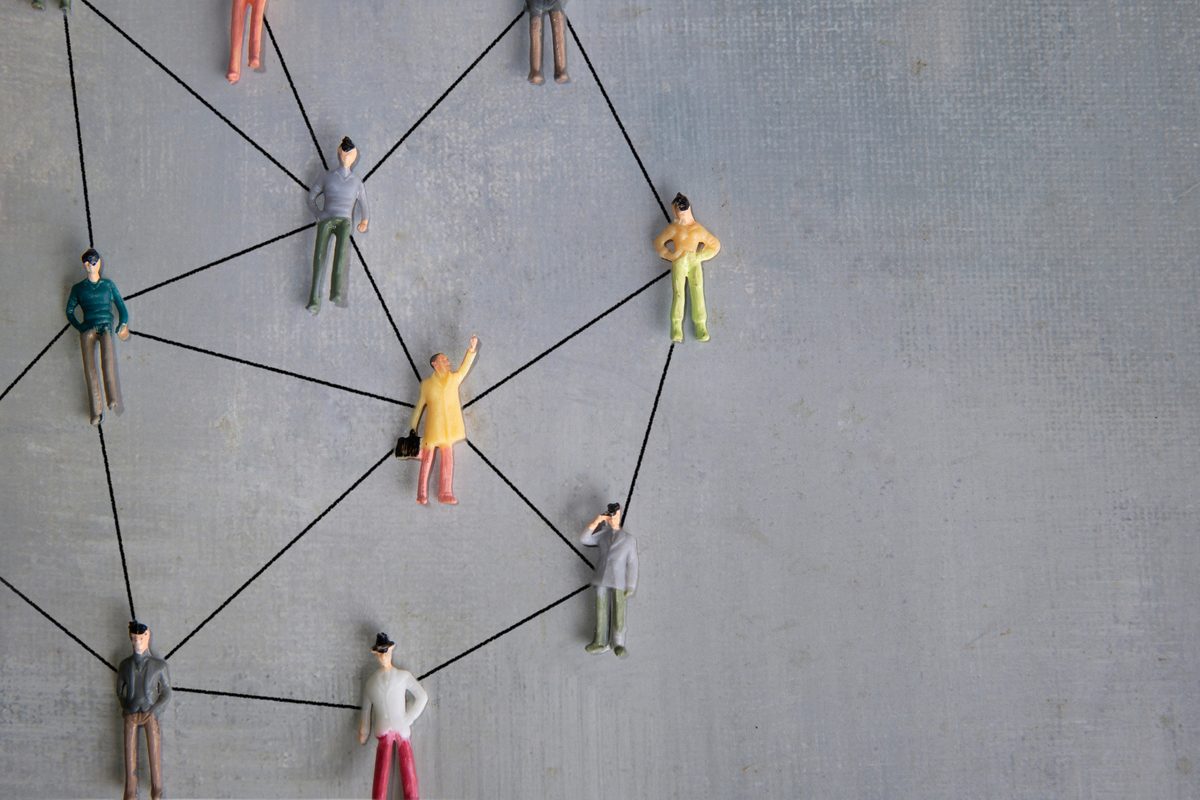 Mapping the B2B influencer network for technical consulting — identifying who your buyers trust